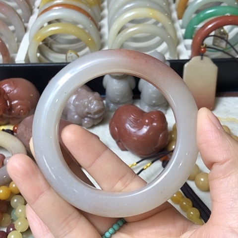 石英质玉未镶嵌手链