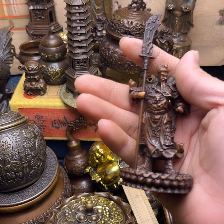 精美铜器点击下单