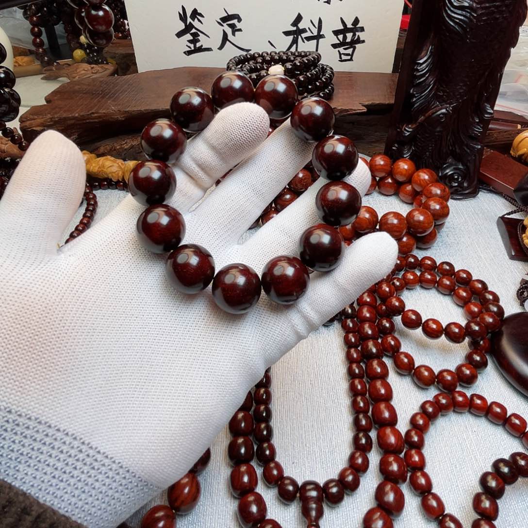 檀香紫檀（小叶紫檀）星****身
