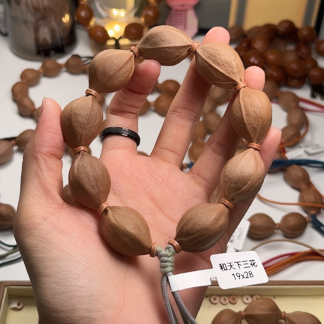 开***心橄榄核吊坠梅林铁核1928