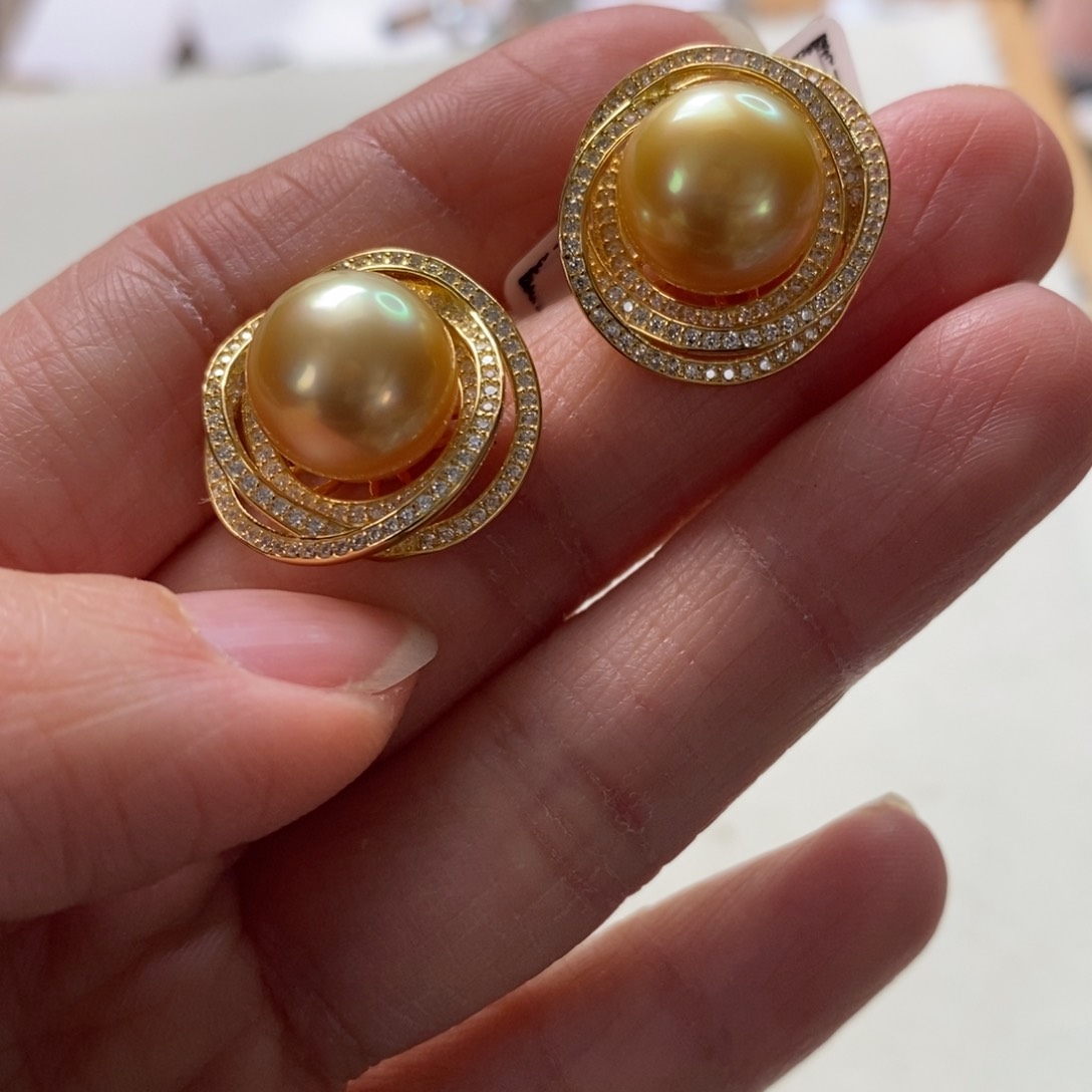 海水珍珠耳饰银S925镶嵌