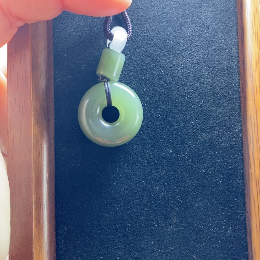 未镶嵌和田玉挂件