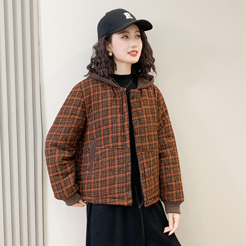 新款格子连帽加绒加厚棉袄女2025冬季中年妈妈装洋气休闲棉衣外套
