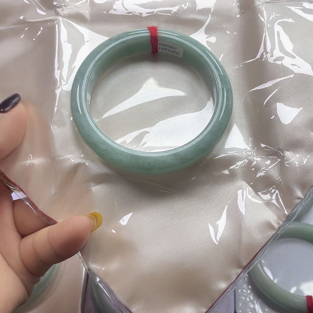 未镶嵌手镯翡翠翡翠a