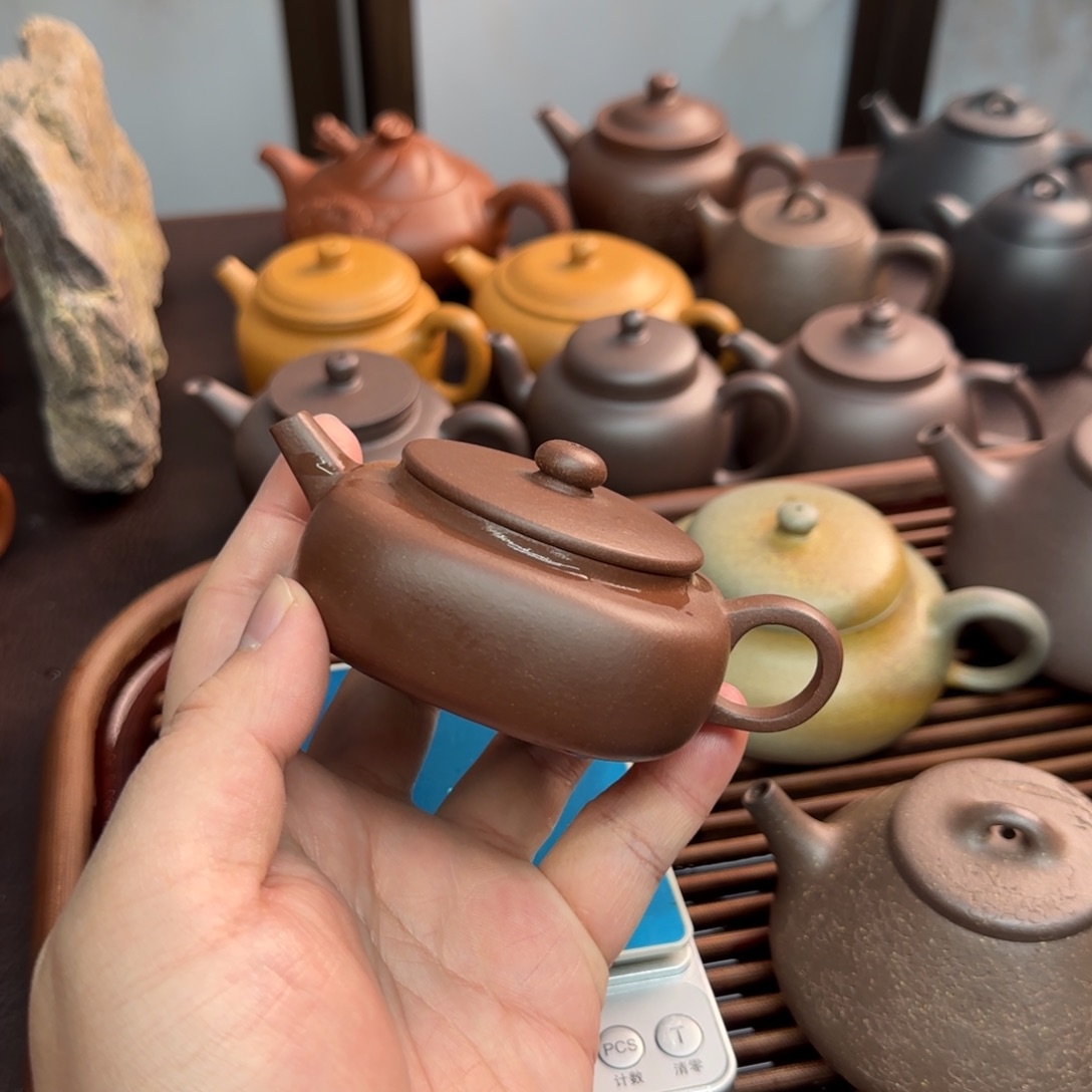 自***2紫砂茶壶四号井紫泥四方传香