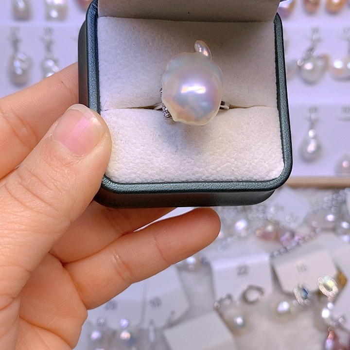 淡水珍珠颈饰合金