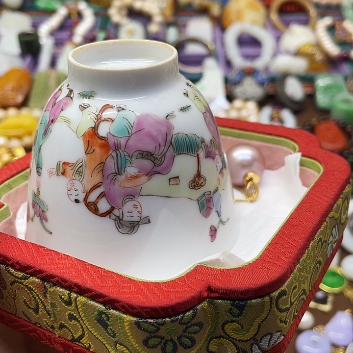 多***麻青花彩绘小主人杯子