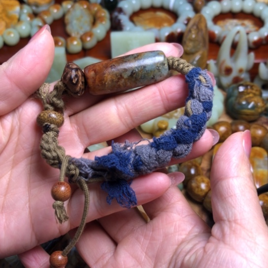 未镶嵌手串岫岩河磨玉（透闪石质玉）