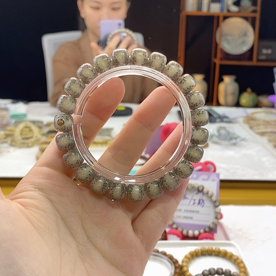 星月菩提手串南乔支持