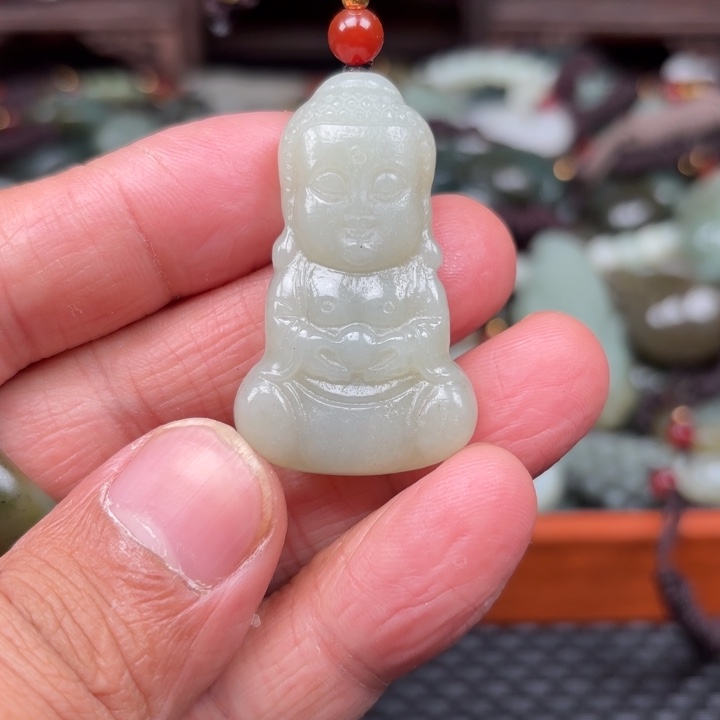 和田玉吊坠未镶嵌