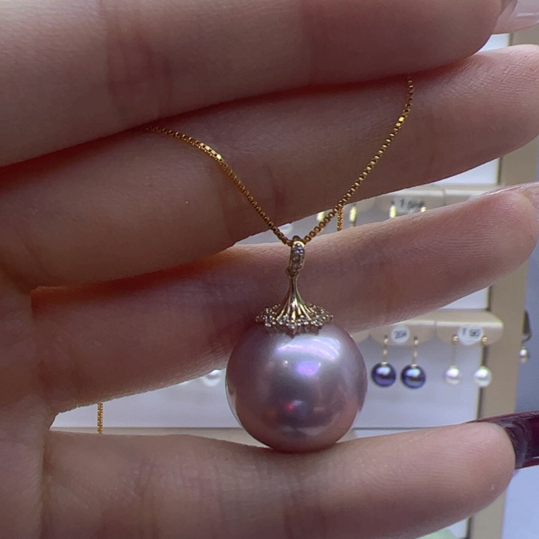 淡水珍珠吊坠(赠链)18K金镶嵌