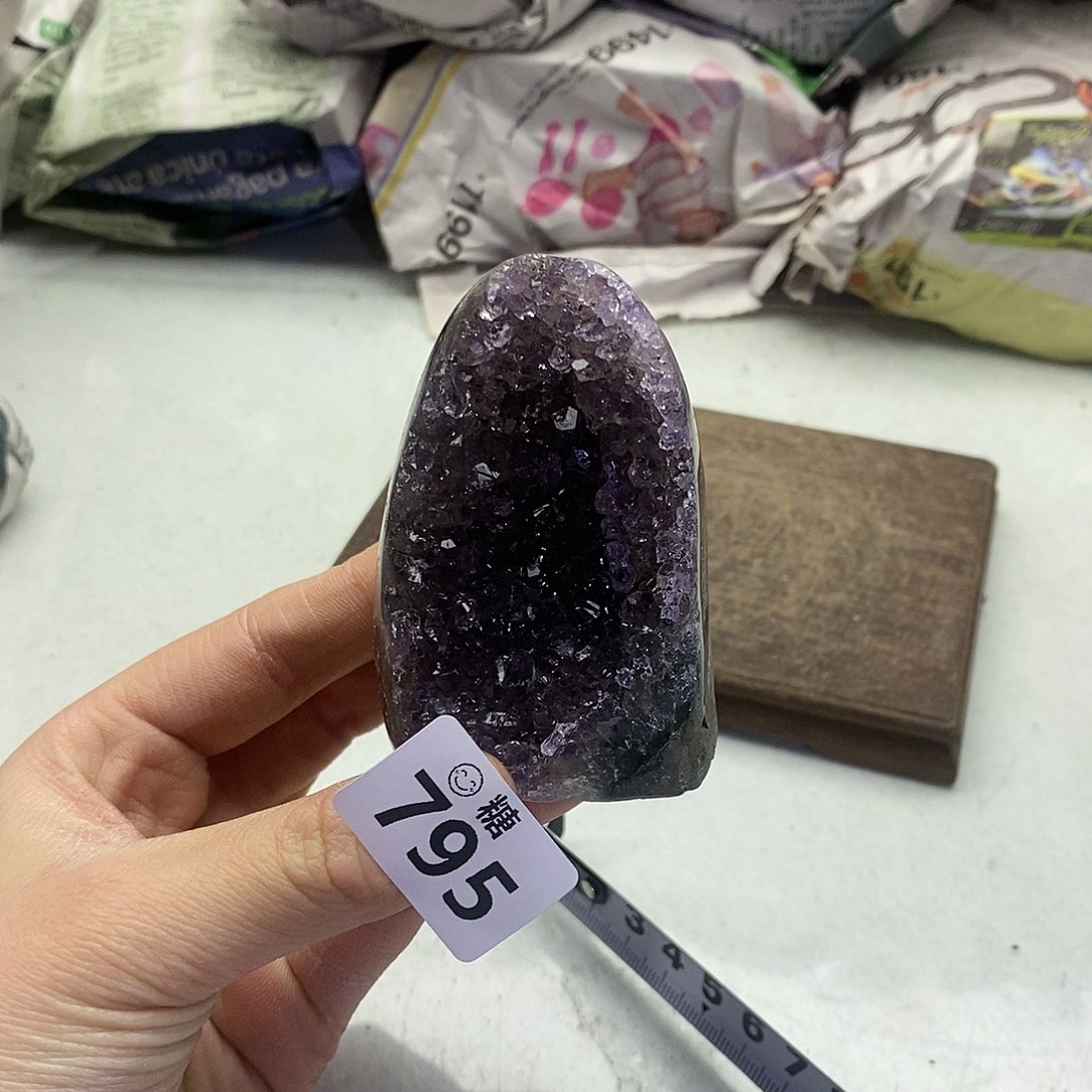 紫晶大型摆件（非配饰）未镶嵌