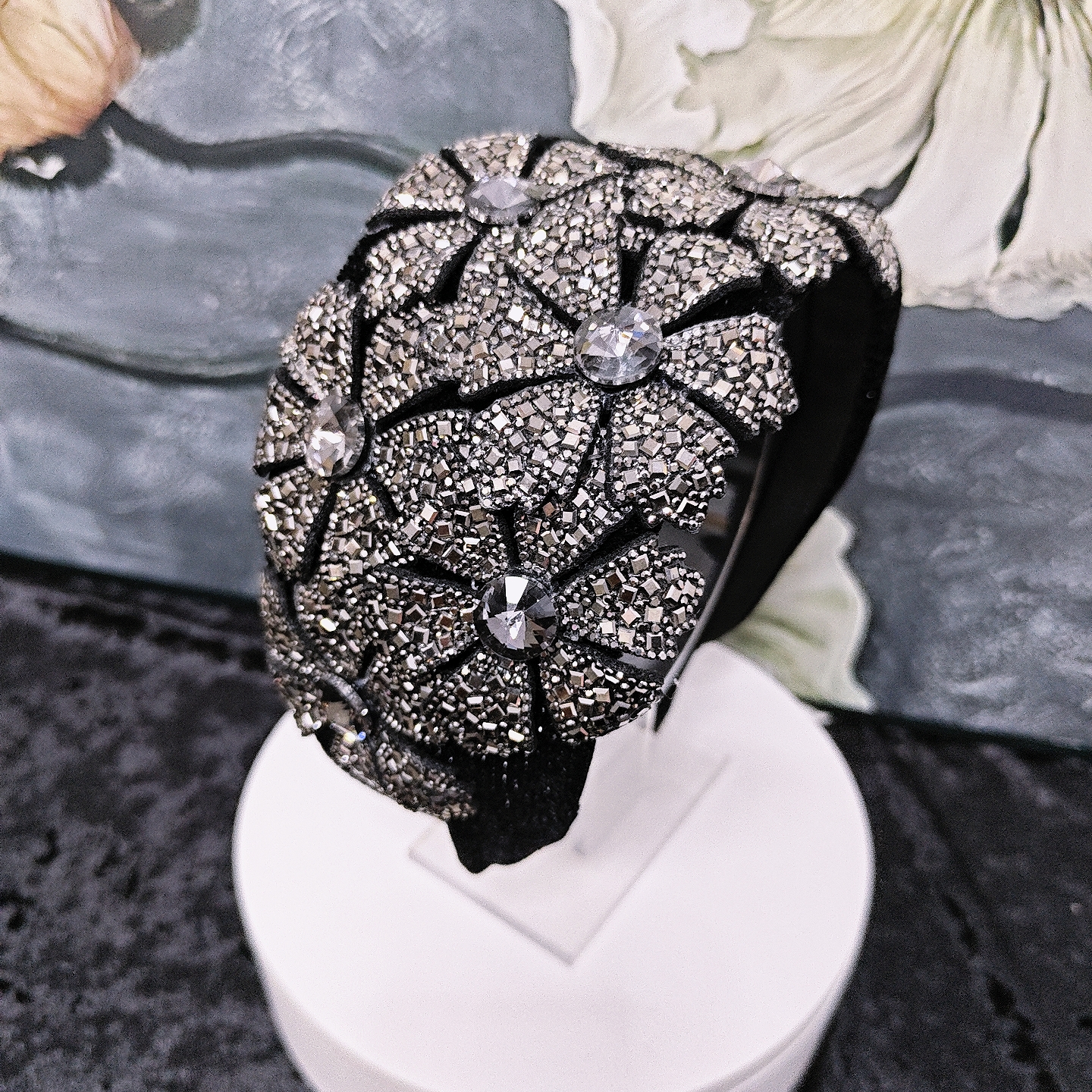 【四季繁花】轻奢宽版枪金钻立体花朵时尚洋气黑色发箍宽边头饰头箍