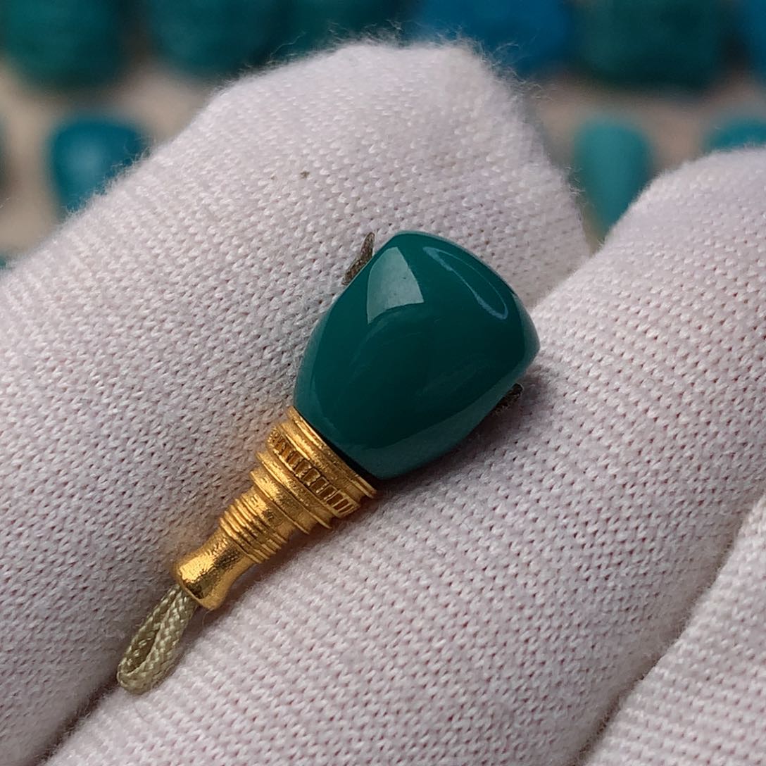 绿松石珠宝奇石18K金镶嵌