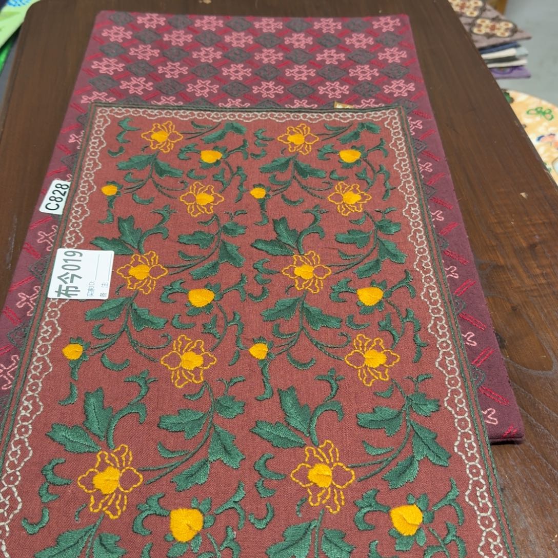 *****织绣019一张缠枝连