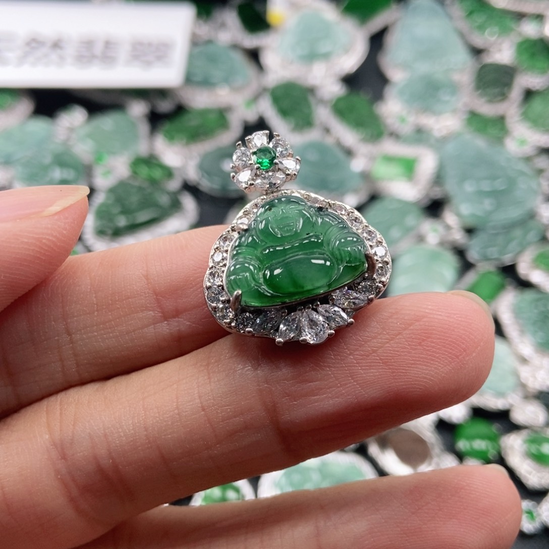 翡翠未镶嵌吊坠(不含链)