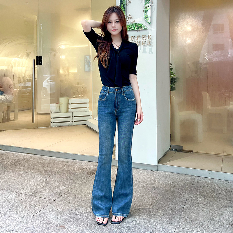 喇叭裤高腰显瘦修身微喇牛仔裤女2025秋季新款宽松弹力复古牛仔裤