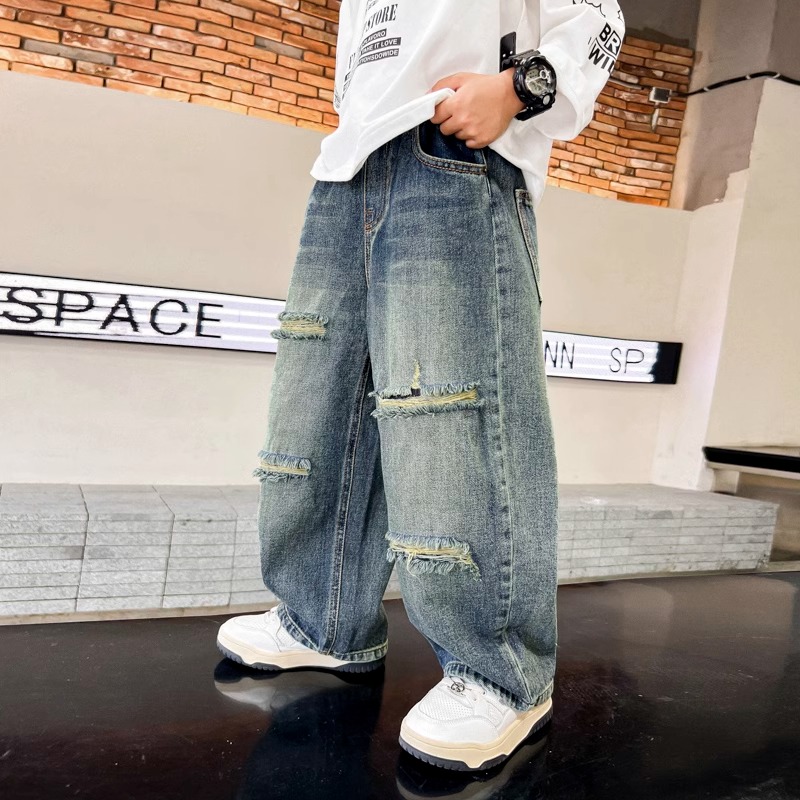 男童早春装直筒破洞牛仔长裤2025新款儿童男孩春秋宽松痞帅裤子