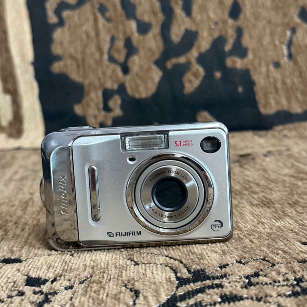 9新 Fujifilm/富士 A500 510万像素3倍光变有xd卡无问题no退换
