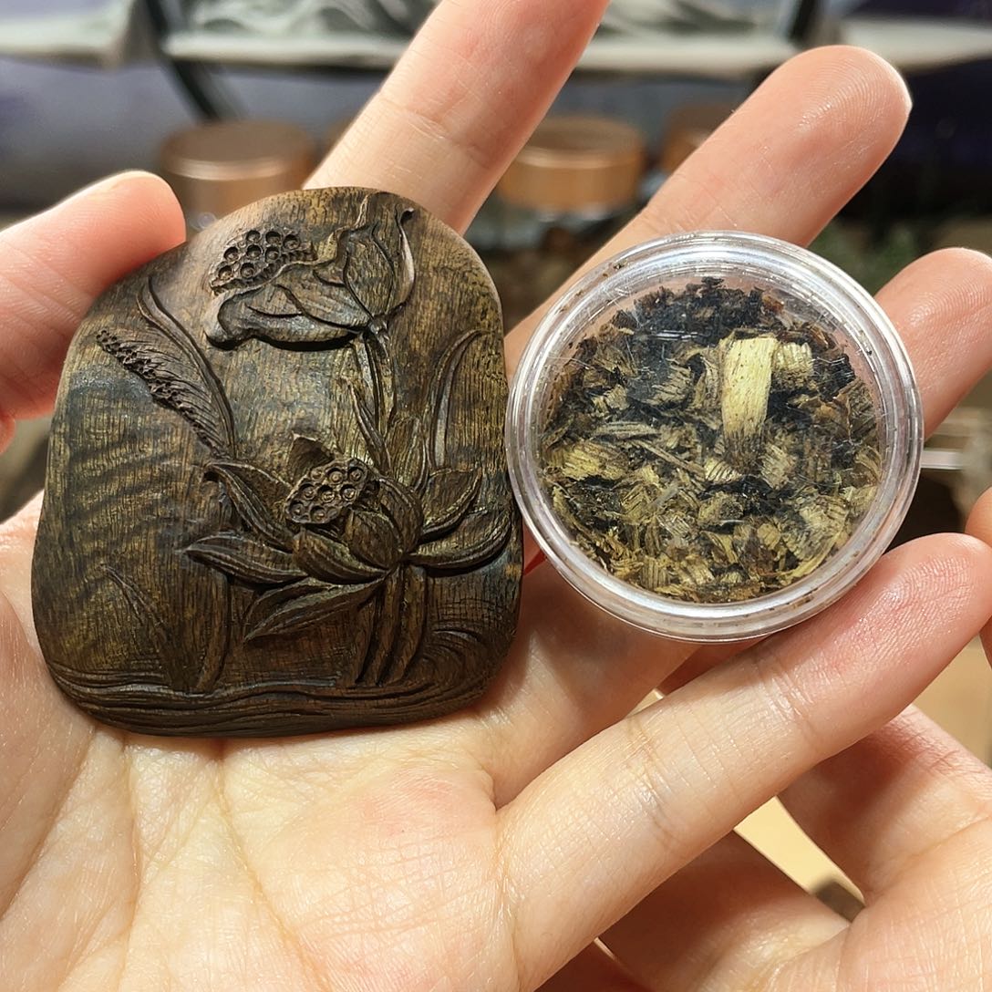 【闪购商品】沉香沉香碎屑夜***檬海南泼墨山水纹白奇楠