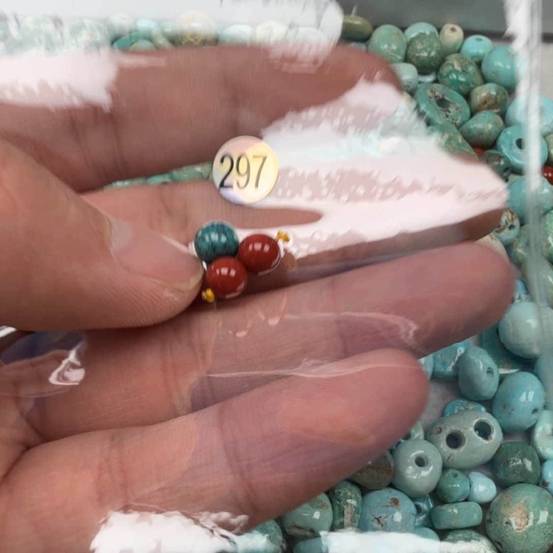 南红玛瑙未镶嵌珠宝奇石