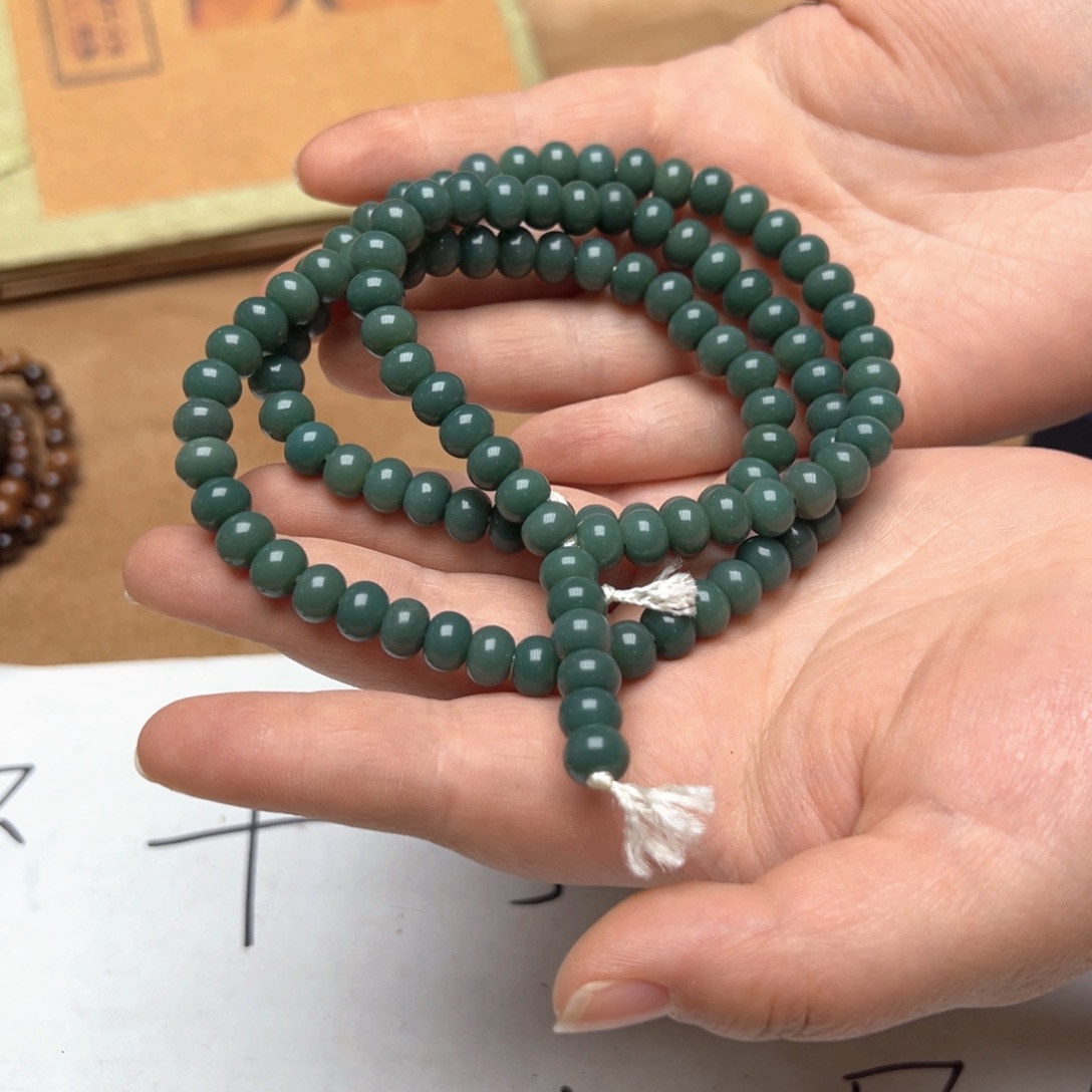 大叶紫檀（黑酸枝木类）