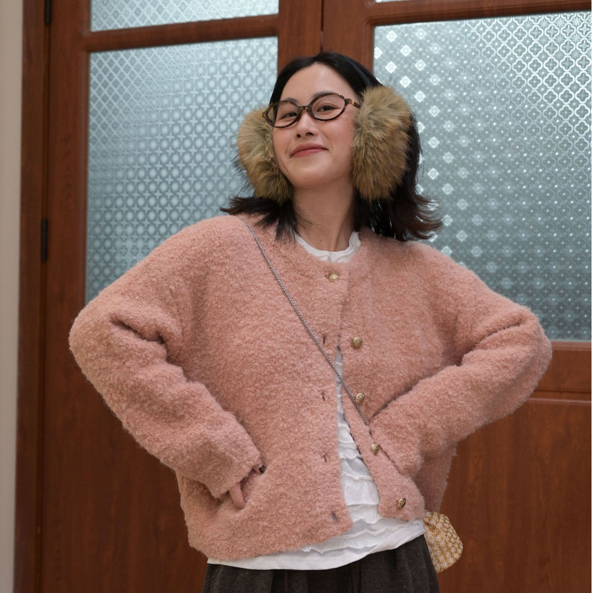 乐子家701-740冬季上衣小众百搭极简风格毛衣