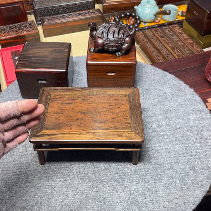 紫檀木类成套家具