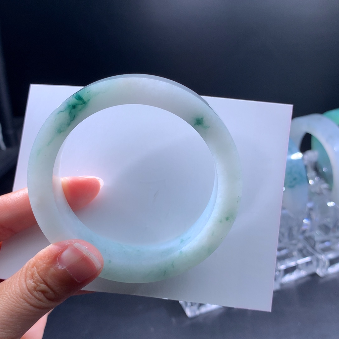 定制翡翠手镯未镶嵌