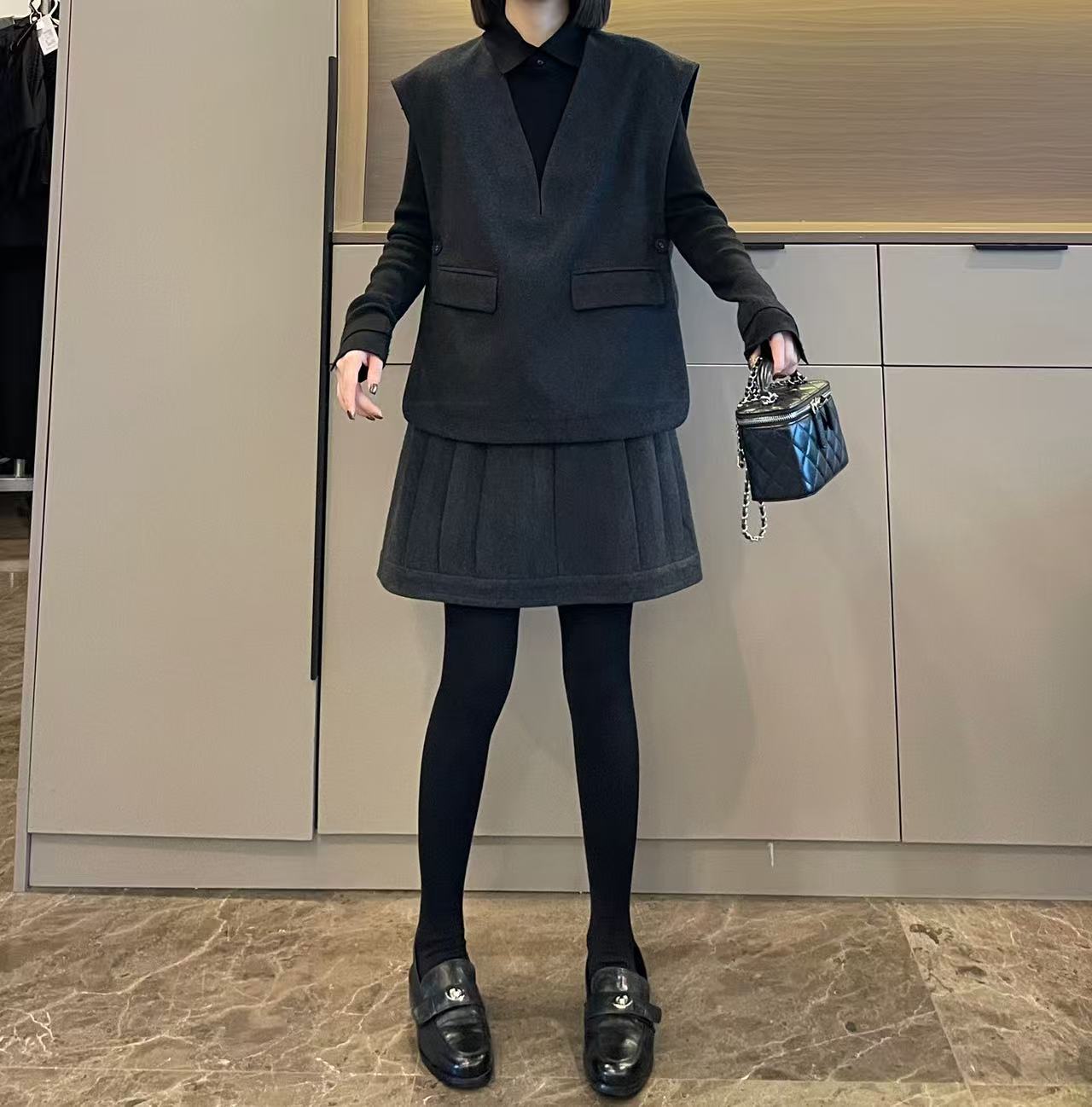 米可/MK-2932LJ【V领呢子马甲+半裙套装】时尚休闲秋季新款两件套