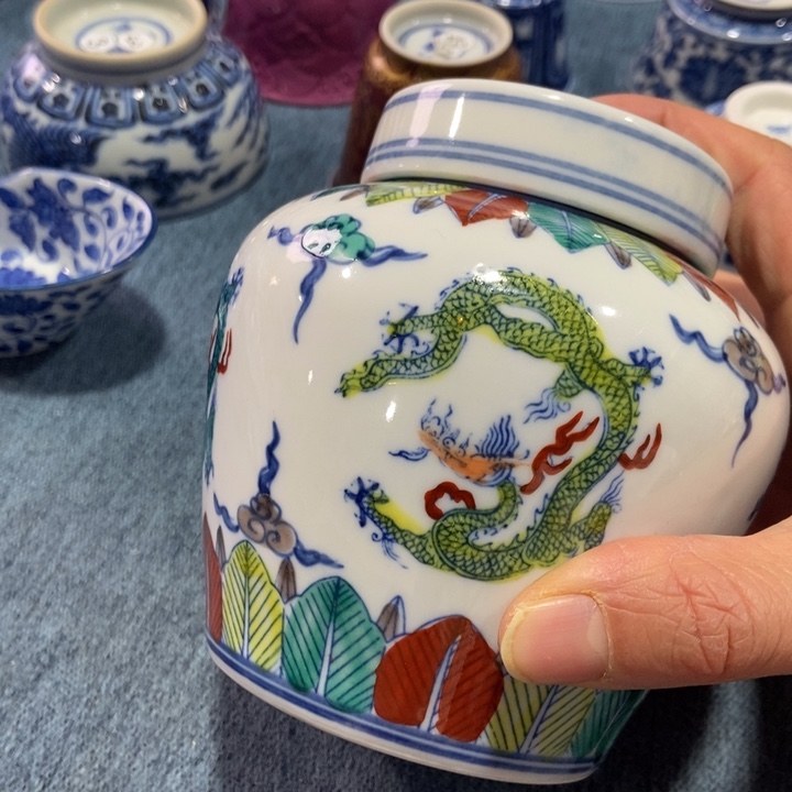 源思陶瓷有限公司