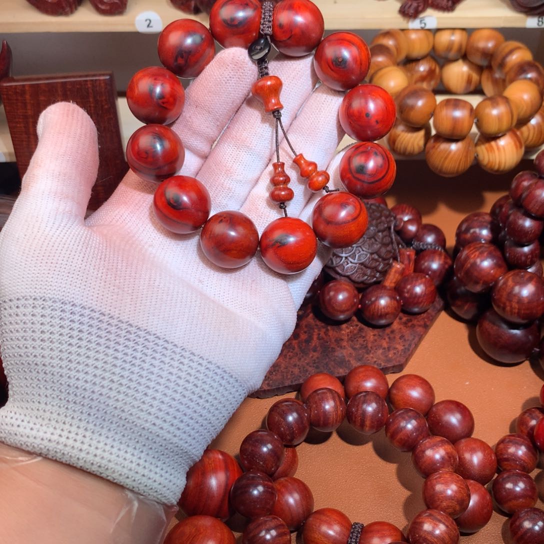 染料紫檀（血檀）不***斗2.0镇店泥瘤疤-多样性发其一