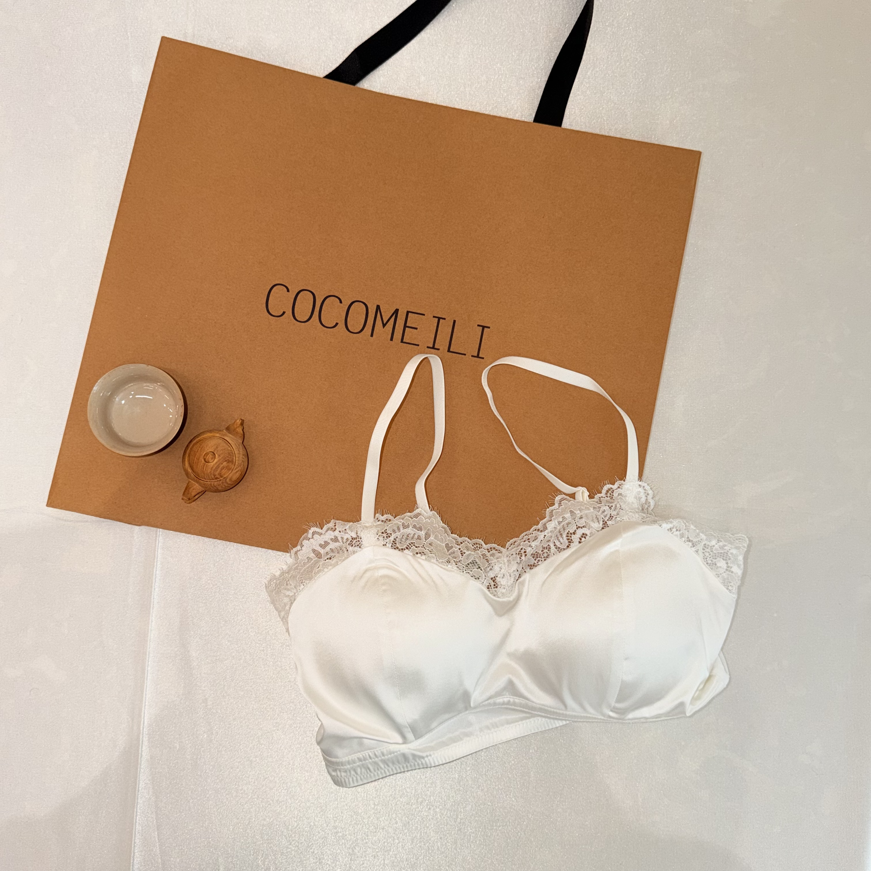 COCOMEILI 桑蚕丝舒适美背性感法式内衣1113