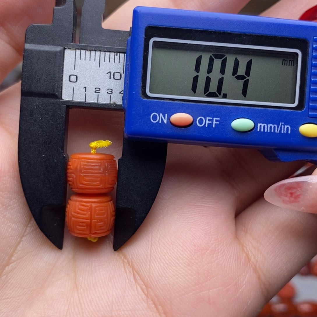 南红玛瑙配饰未镶嵌微瑕