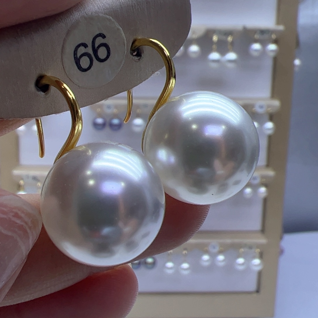 淡水珍珠耳饰18K金镶嵌