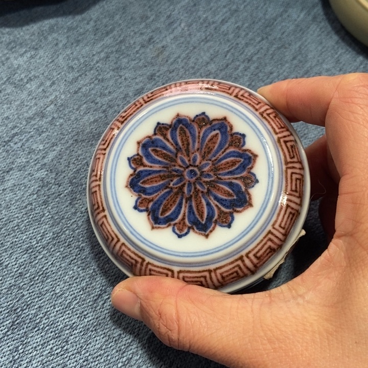 源思陶瓷有限公司