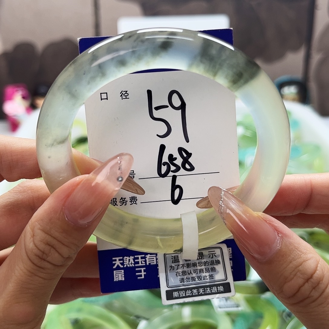 西***嘎未镶嵌蛇纹石玉手镯