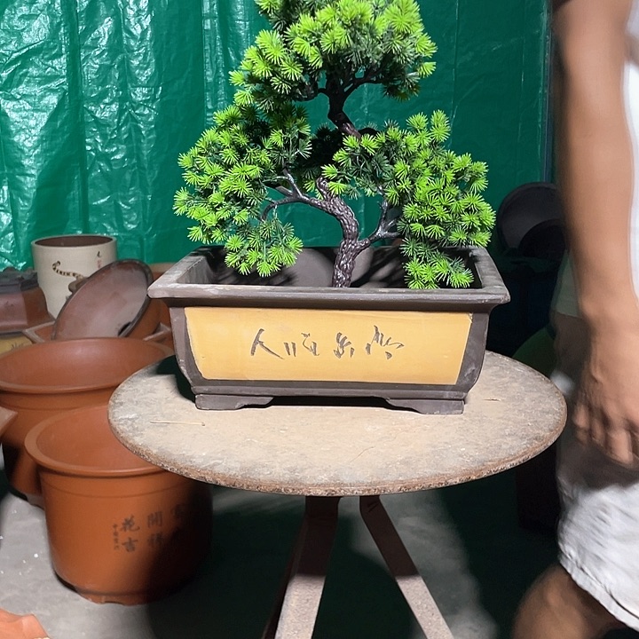32黄色马槽花盆花盆