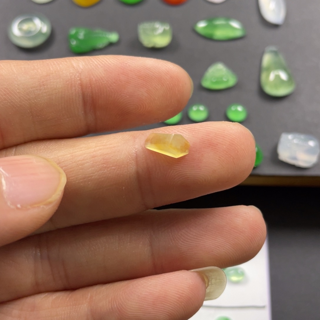 翡翠裸石翡翠裸石