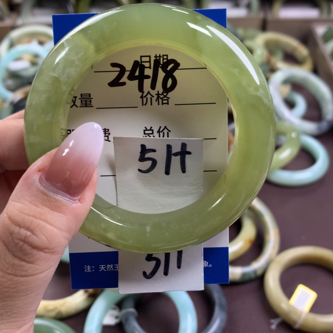 蛇纹石玉未镶嵌手镯2418