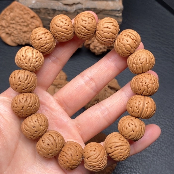 桃核把件尺寸16金豆