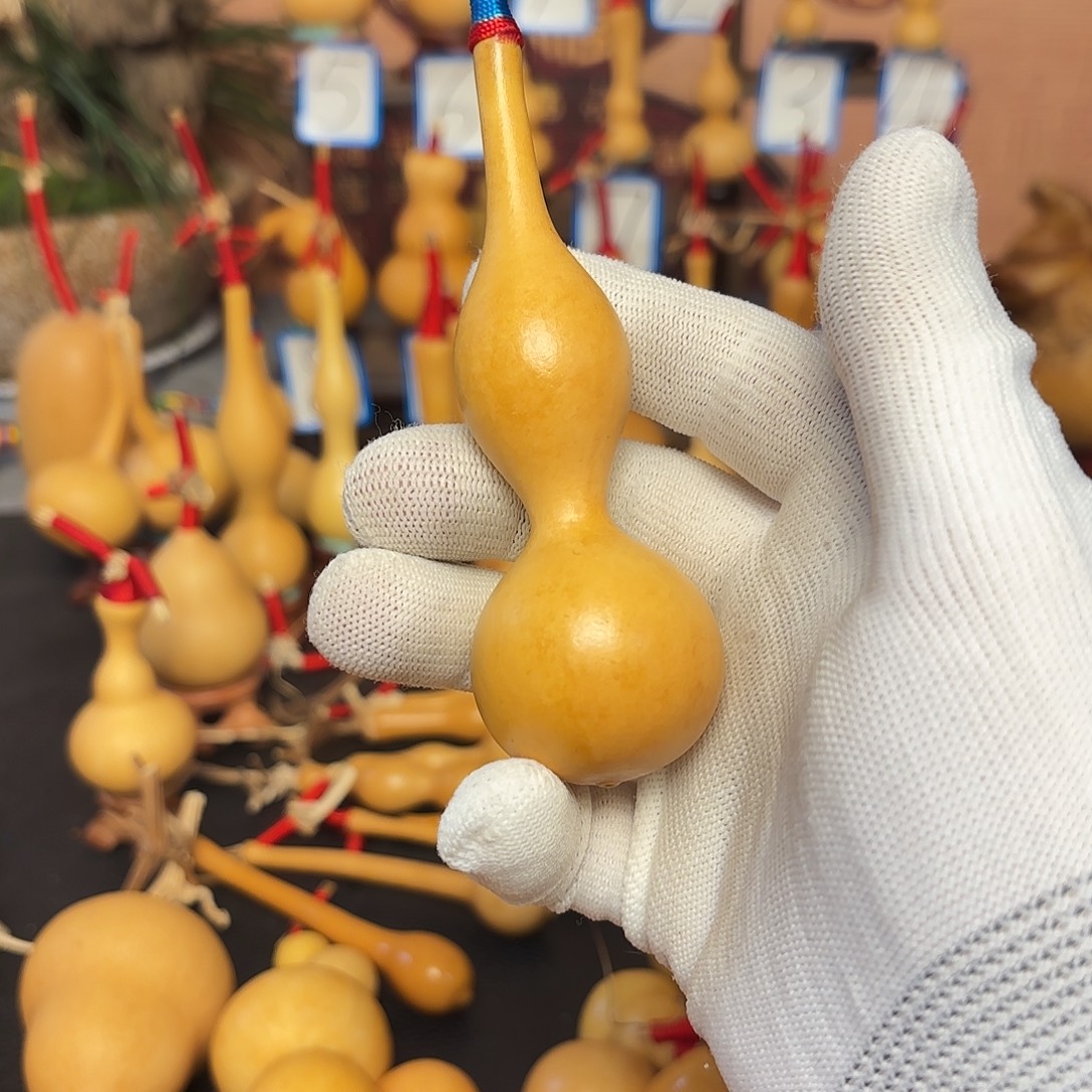 三***哥葫芦精品葫芦系列产品远销全国