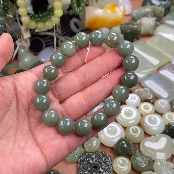 和田玉未镶嵌手链