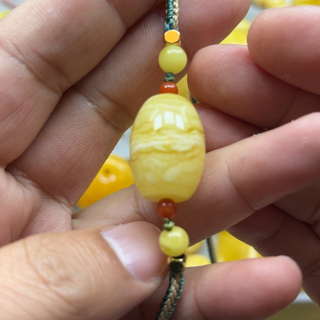 蜜蜡珠宝奇石未镶嵌