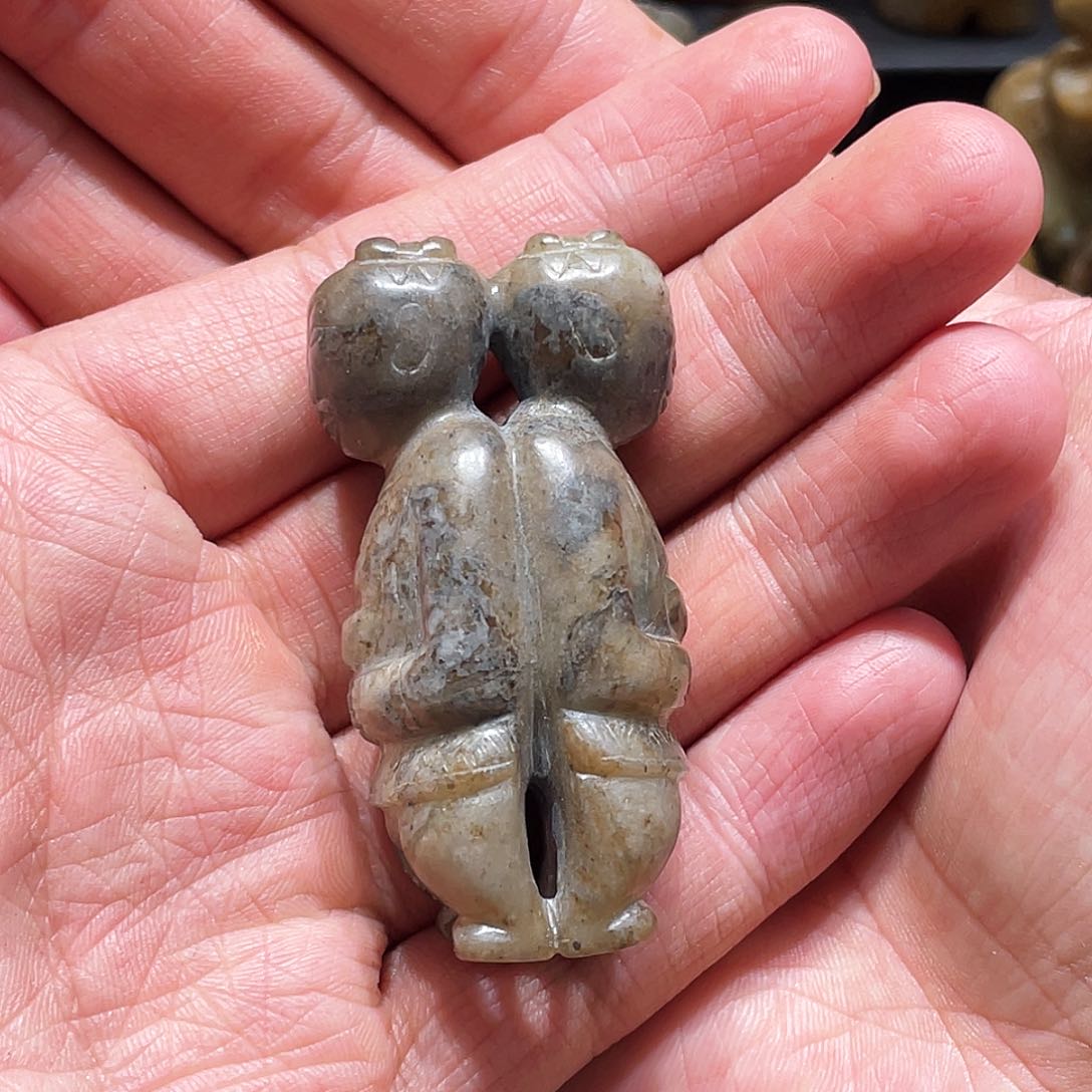 和田玉（糖玉）未镶嵌颈饰采**篱