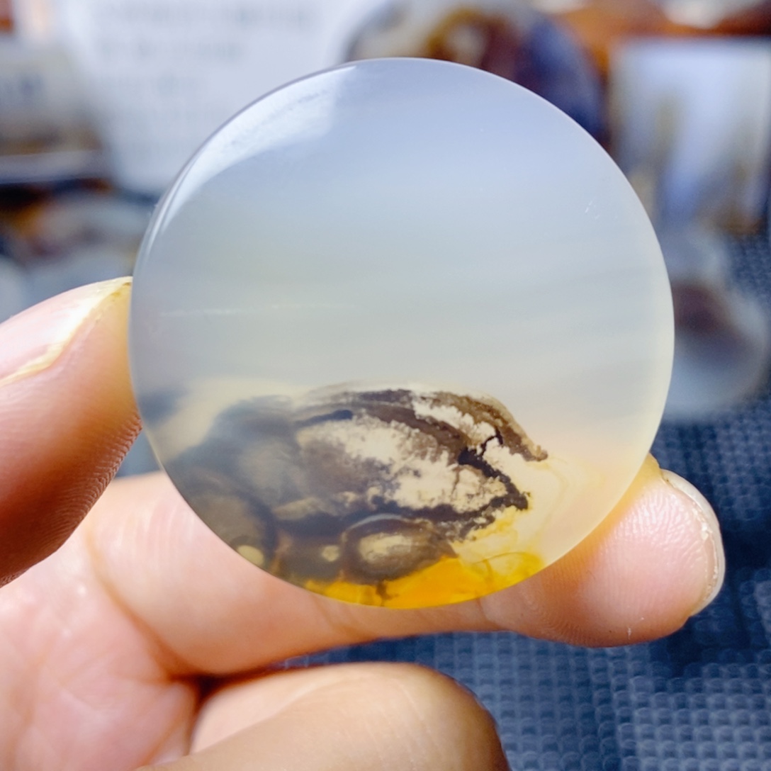 玛瑙/玉髓未镶嵌珠宝奇石