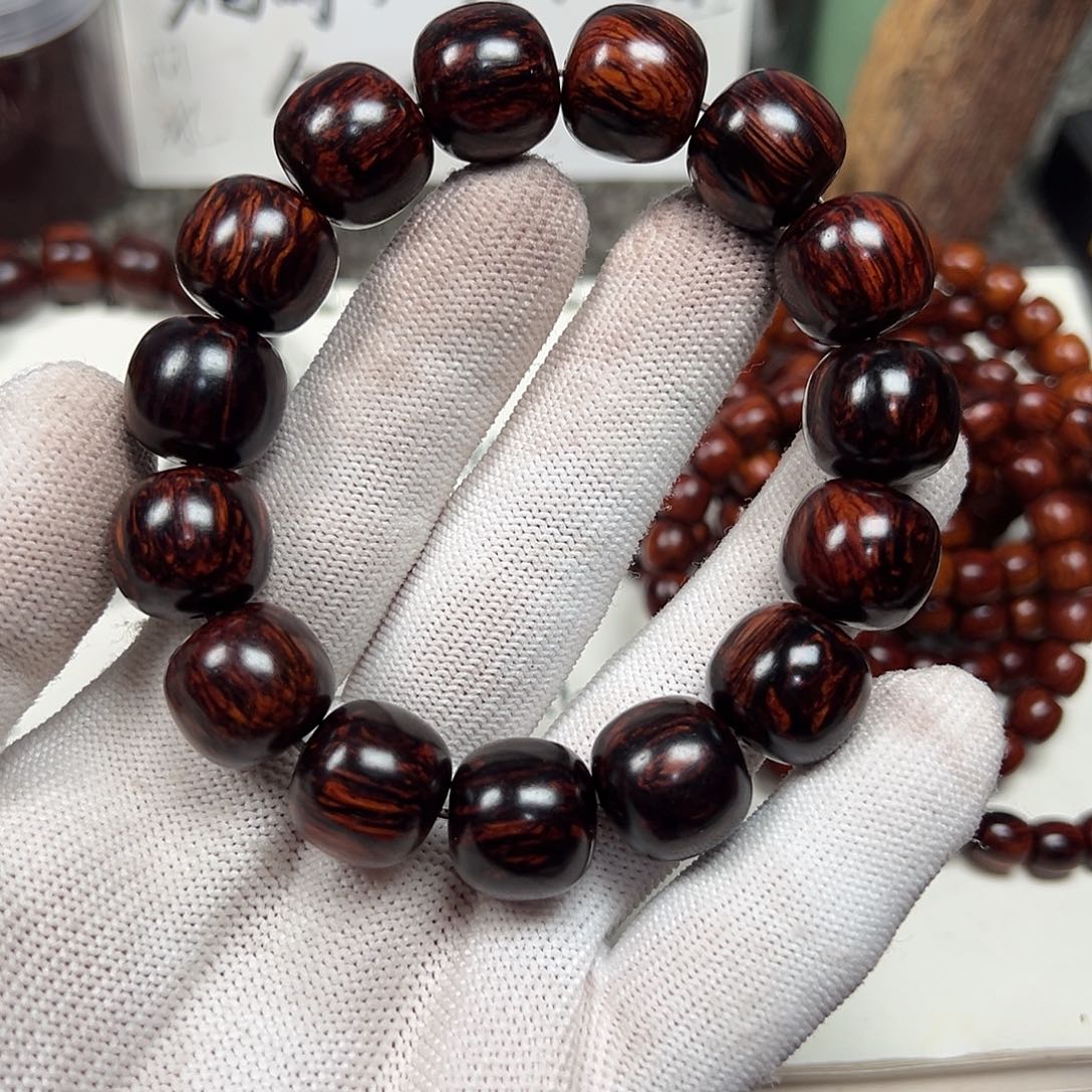 藤类海南红降1516老邢黑金玉化