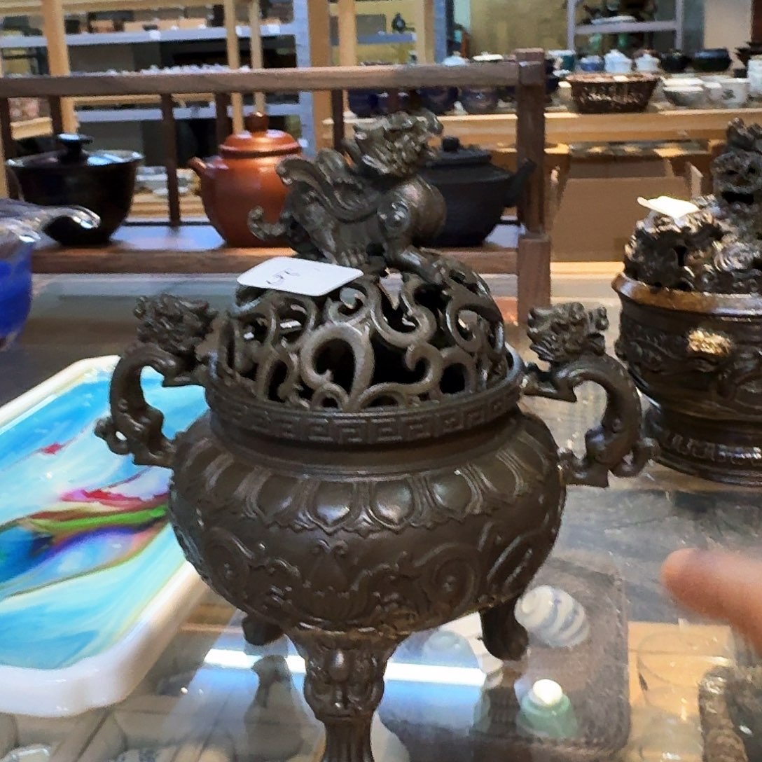 来来咯摸摸摸摸摸摸