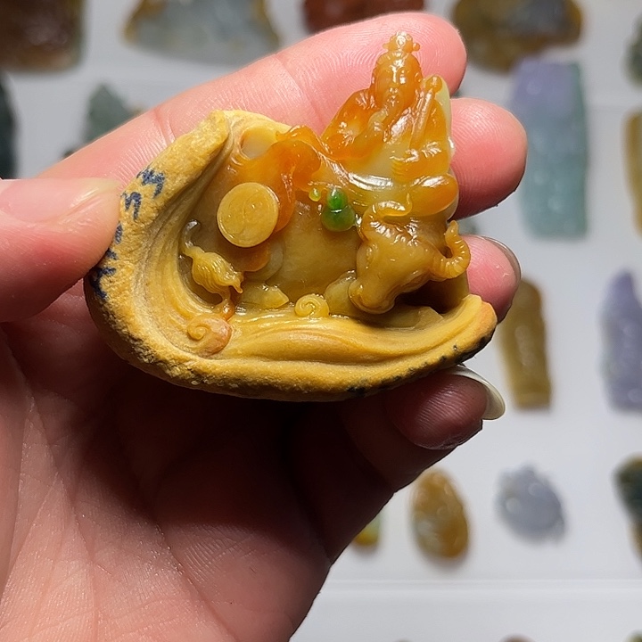 定制翡翠未镶嵌翡翠