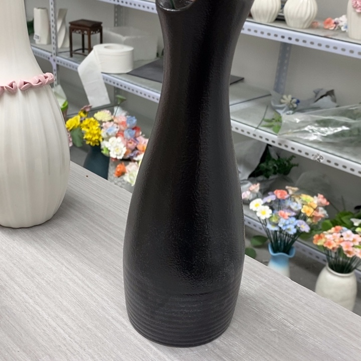 陶瓷陶瓷材料花瓶